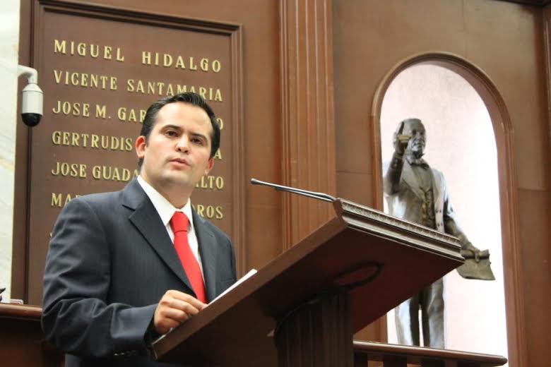 Legislador Juan Carlos Orihuela Recibirá premio nacional Tlatoani 2014
