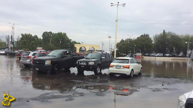 estacionamiento-Procu-Michoacan-Morelia-lluvia-inundacion