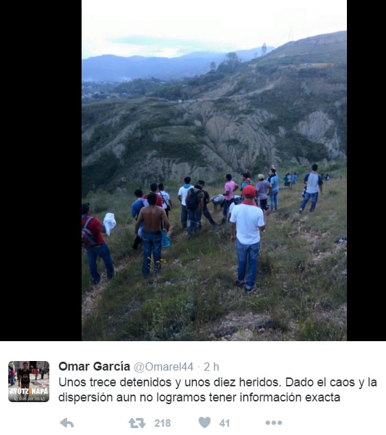 ayotzinapos vs federales 3