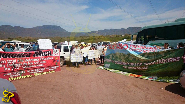 maestros-Huetamo-CNTE-manifestacion-Silvano-Aureoles