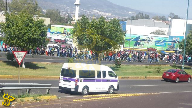 marcha-normalistas-La-Huerta-2