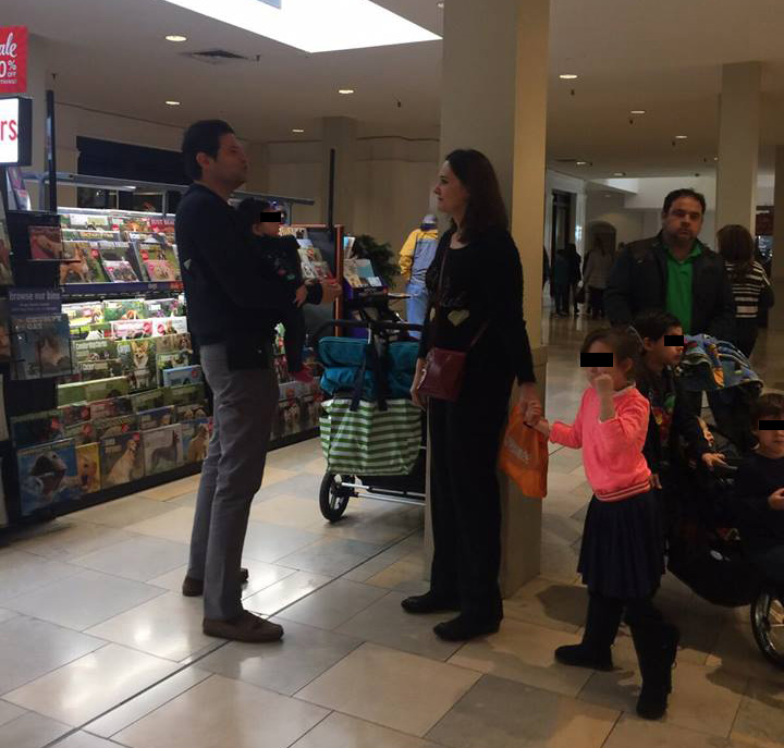 Alfonso-Martinez-de-compras-en-Estados-Unidos-vacaciones