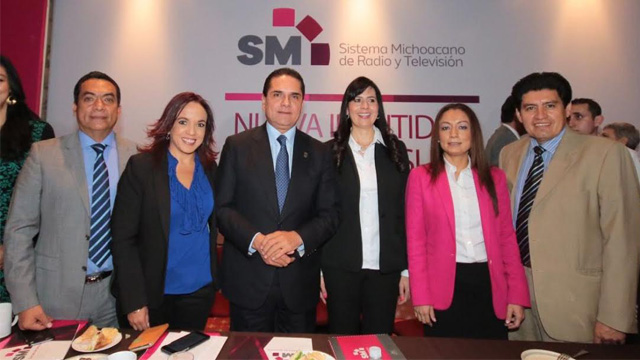 Adrian-Lopez-Solis,-Andrea-Villanueva,-Silvano-Aureoles,-Gabriela-Molina,-Julieta-Lopez-y-Raymundo-Arreola
