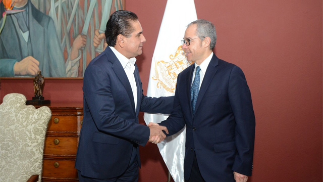 Silvano-Aureoles-y-Rafael-Gamboa-Rosales-director-de-FIRA