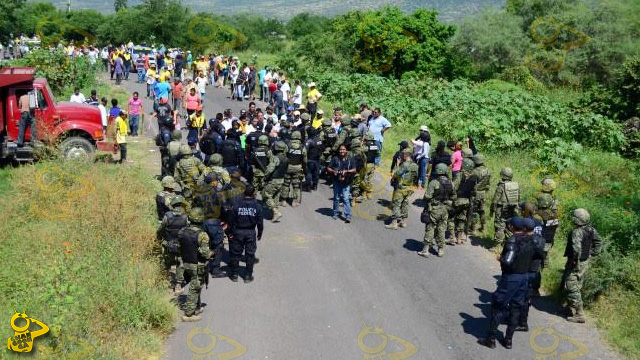 civiles-y-militares-Michoacan