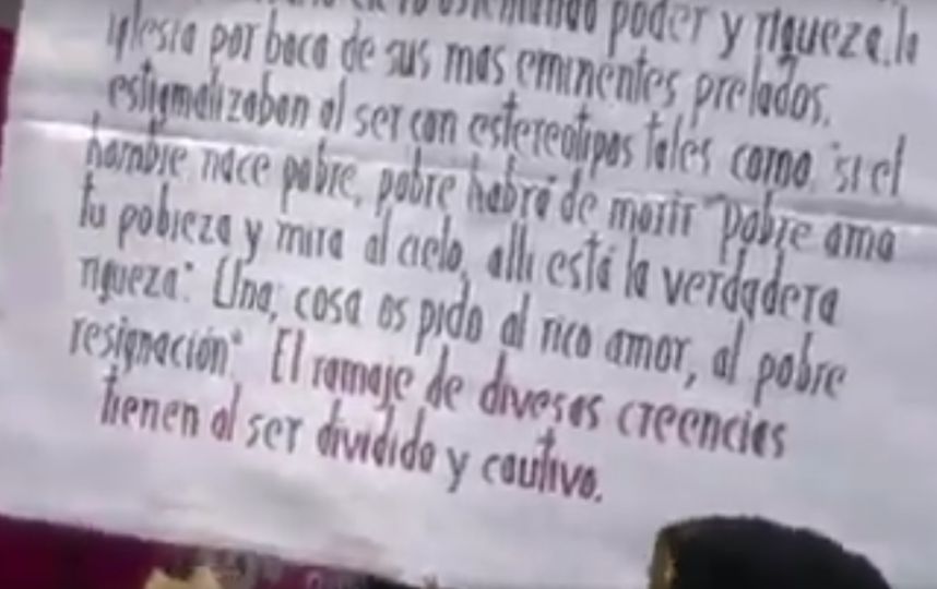 detienen anciano manifestación papa 3