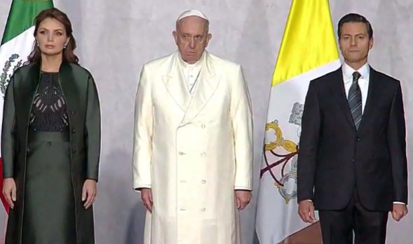 Papa en Palacio Nacional