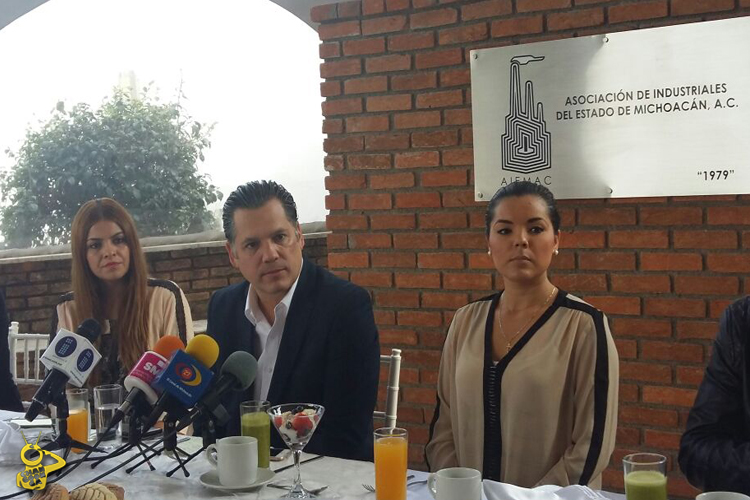 rueda-de-prensa-AIEMAC-3