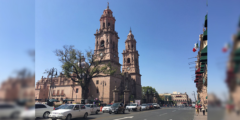 Catedral-Madero-Peatones-y-Ciclistas