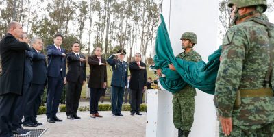 Silvano-Aureoles-Dia-de-la-Bandera