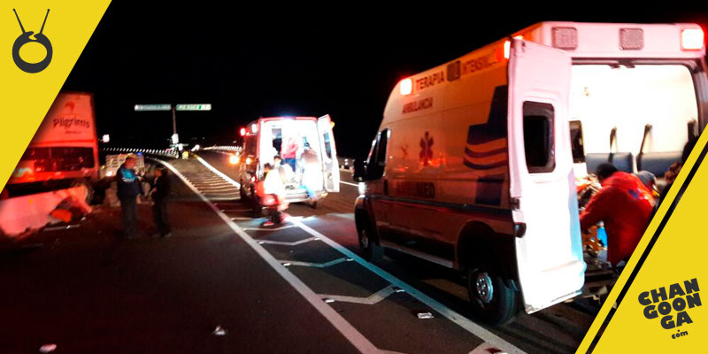 ambulancia-accidente-carretera