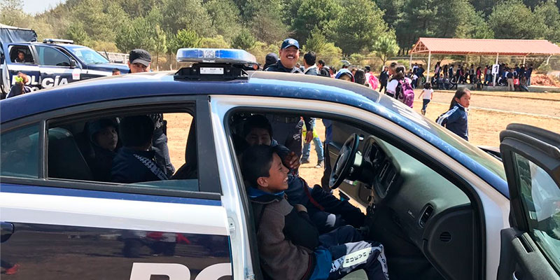 Más-De-Mil-400-Niños-De-Paracho-Disfrutaron-De-Cerca-De-Ti-Policía-Michoacán-2