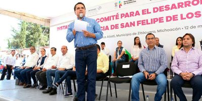 Silvano-Aureoles-en-San-Felipe-de-los-Alzati