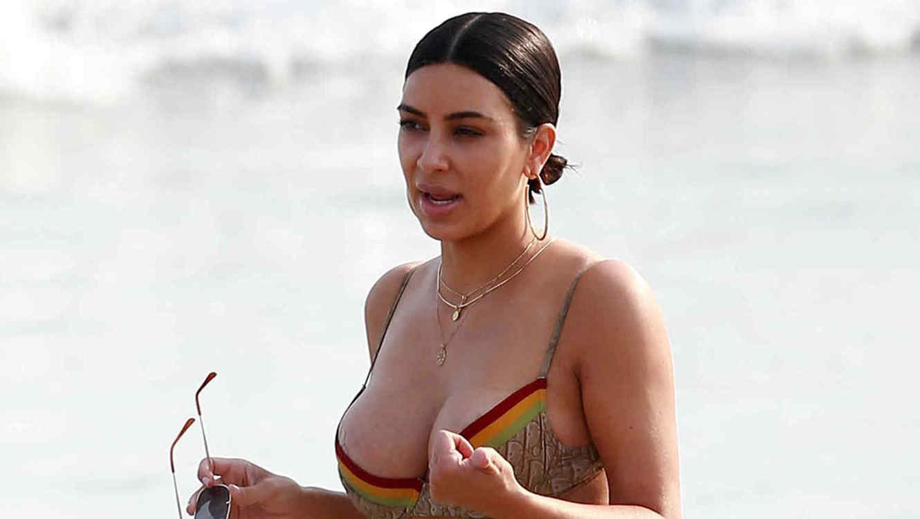 Kim Kardashian playas de Mexico-1