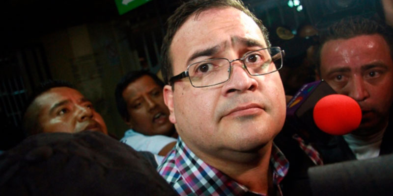 Le-Dan-Un-Zape-A-Javier-Duarte