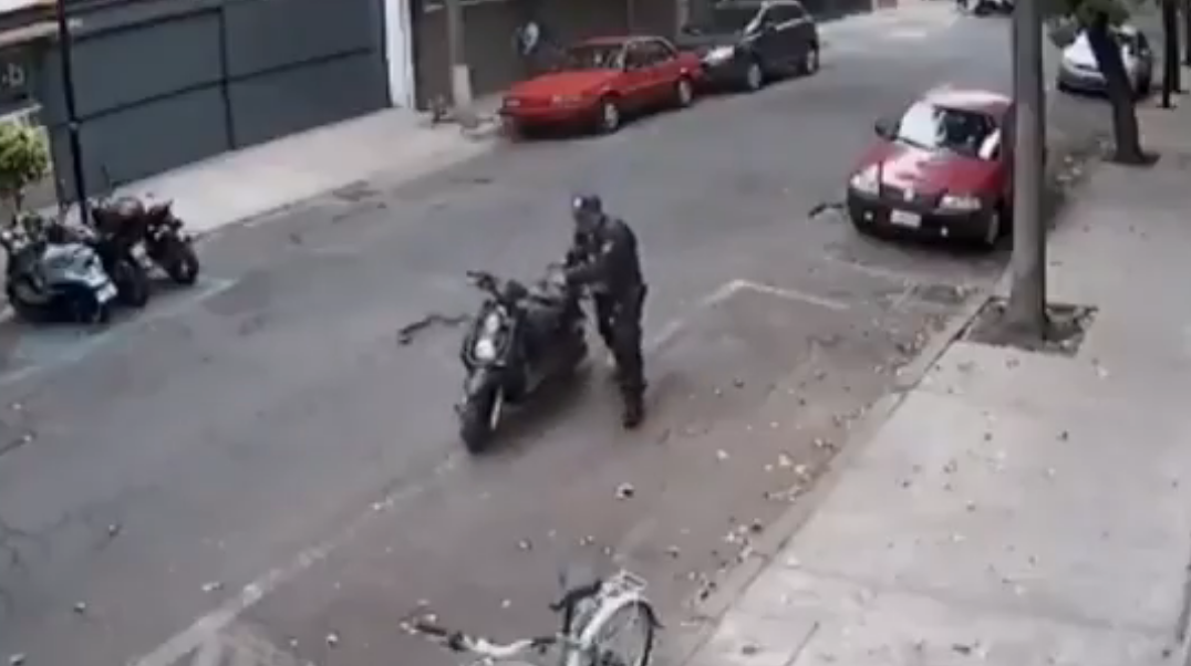 ciudad de mexico policia motocicleta infraccion