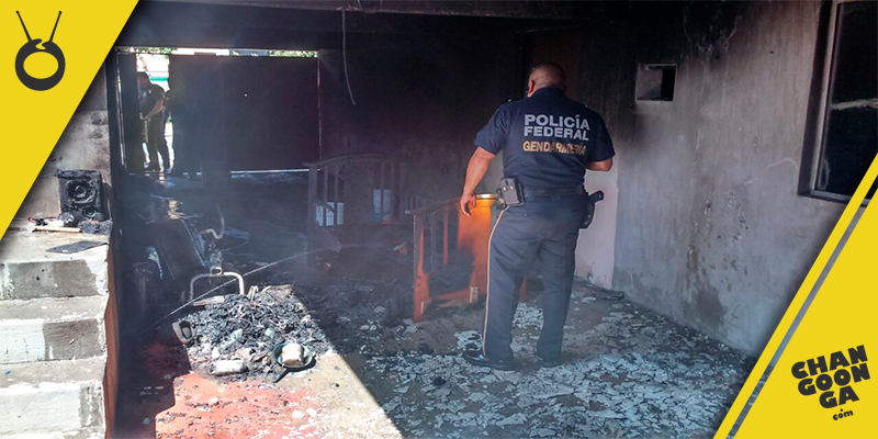 policía-vecinos-incendio-casa-Morelia