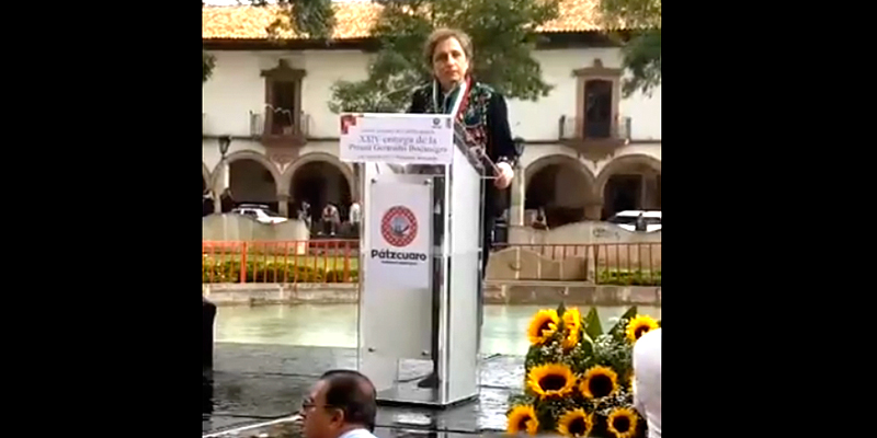 Carmen-Aristegui-Patzcuaro-