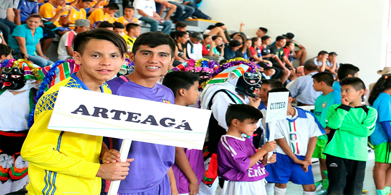 futbol-siete-Uruapan