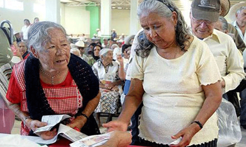 65-y-más-Uruapan-apoyos