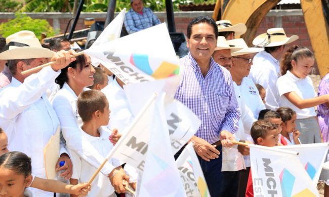 Silvano-Aureoles-El-Zapote