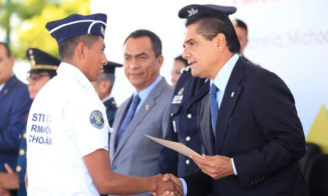 Silvano-Aureoles-cadete