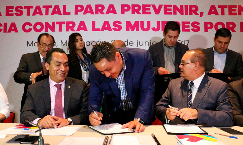 firma-convenio-localizar-mujeres-desaparecidas-Michoacán