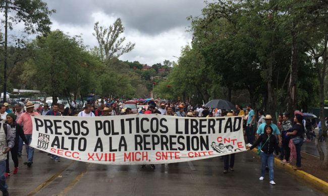 marcha-CNTE-Morelia