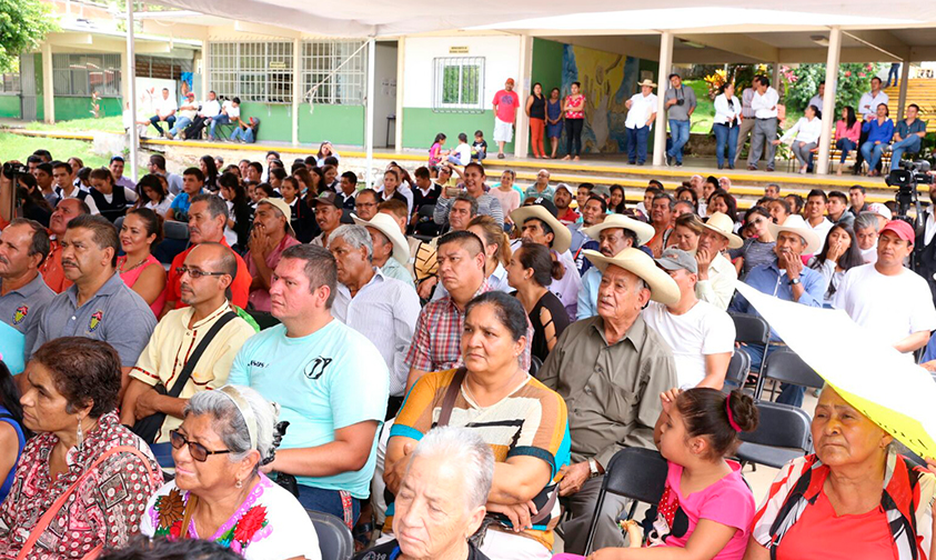 mil-pesos-Adutlo-Mayor-vivir-Michoacán