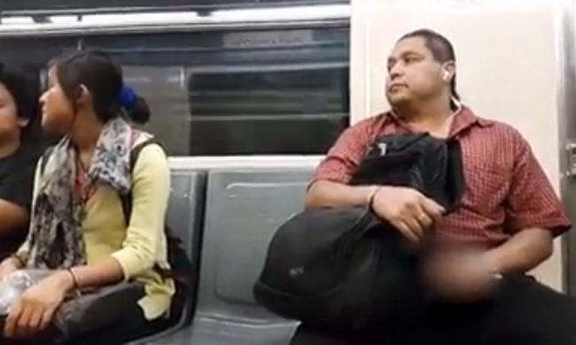 usuario-se-masturba-en-el-metro-CDMX