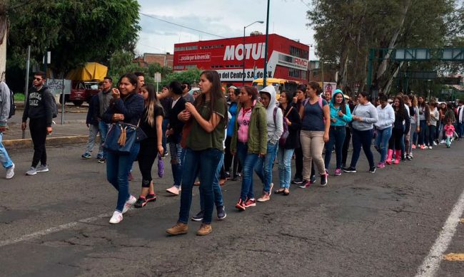 marcha-normalistas-4
