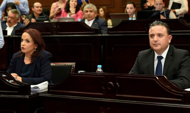 Andrea-Villanueva-y-Carlos-Quintana