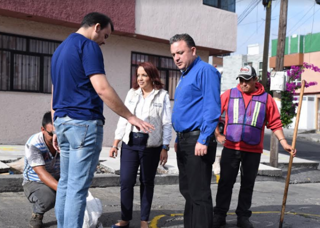 Diputado Carlos Quintana