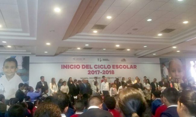 Silvano-Aureoles-Inicio-Ciclo-Escolar-2017-2018