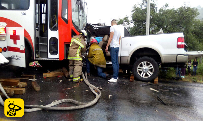 Uruapan-accidente-autobús-heridos
