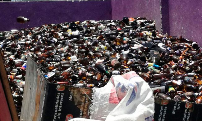 botellas-alcohol-reciclaje-3