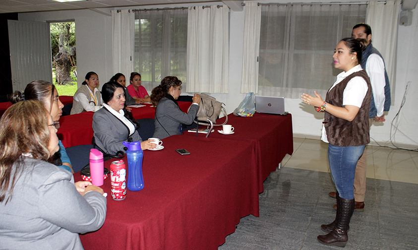 capacitan-curso-ortografía-Uruapan