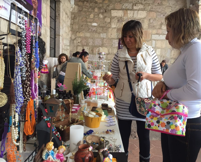 Arranca Bazar de Mujeres Morelianas del IMUMO