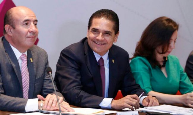 Silvano-Aureoles-Conejo