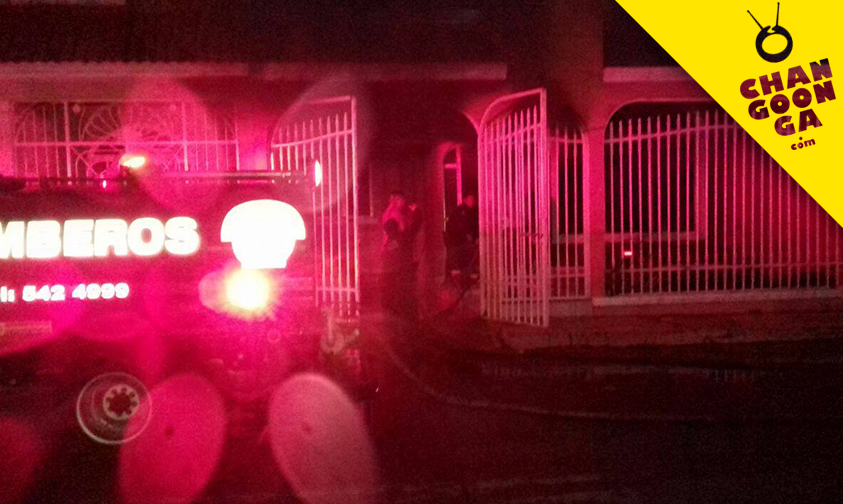 incendio-casa-Los-Reyes-Michoacán