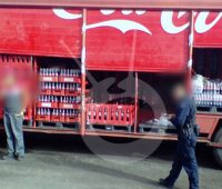 recuperan-camión-de-coca-cola-por-manifestantes-Morelia