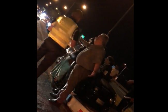 Denunciamesta: Acusan a poli de prepotente al consignar un Uber en Morelia