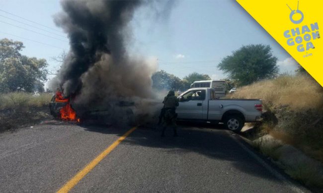 bloqueos-incendios-autos-Michoacán