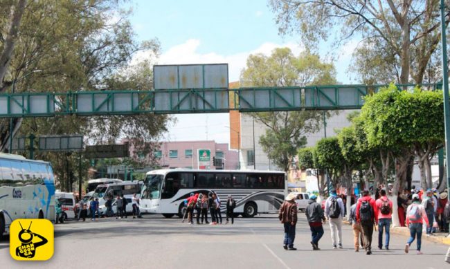 marcha-normalistas-Obelisco-Morelia-3