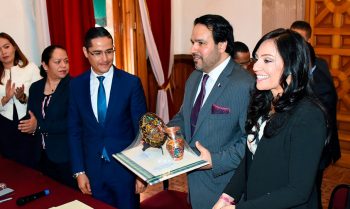 Congreso-al-Embajador-de-Qatar-5