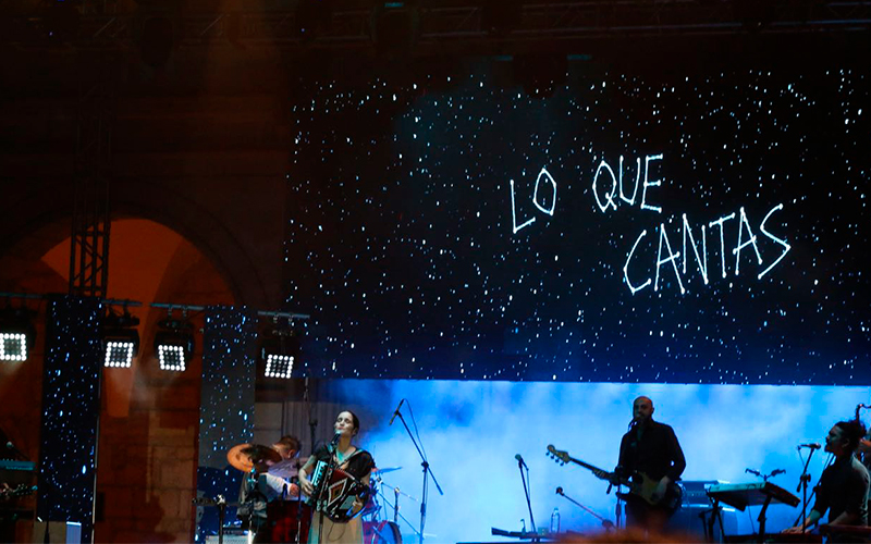 Julieta-Venegas-FMM-Morelia-1