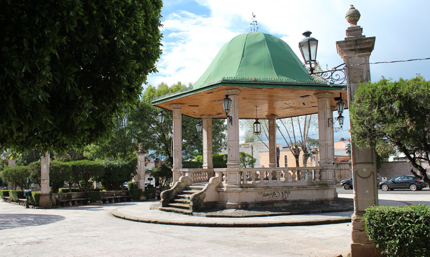 plaza-Santa-Maria-de-Guido