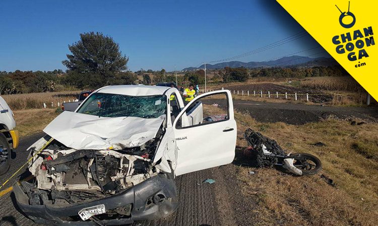 Pareja-muere-moto-charo-morelia