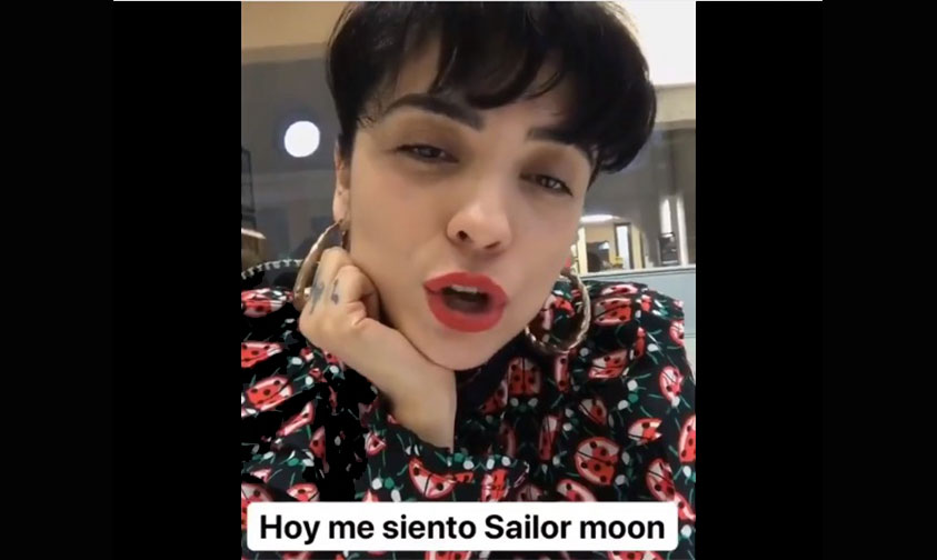 Mon-Laferte-Sailor-Moon