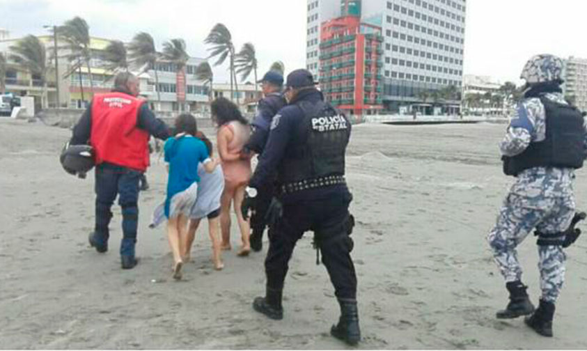 playa-ahogar-Veracruz-mamá-hijos